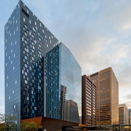 Hotel Courtyard By Marriott Calgary Downtown Exterior foto