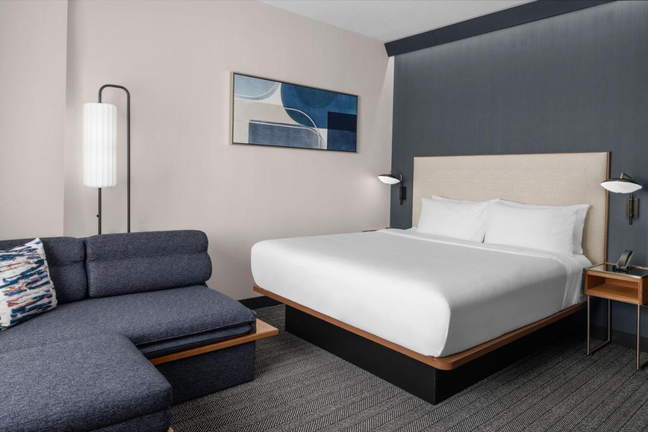 Hotel Courtyard By Marriott Calgary Downtown Exterior foto